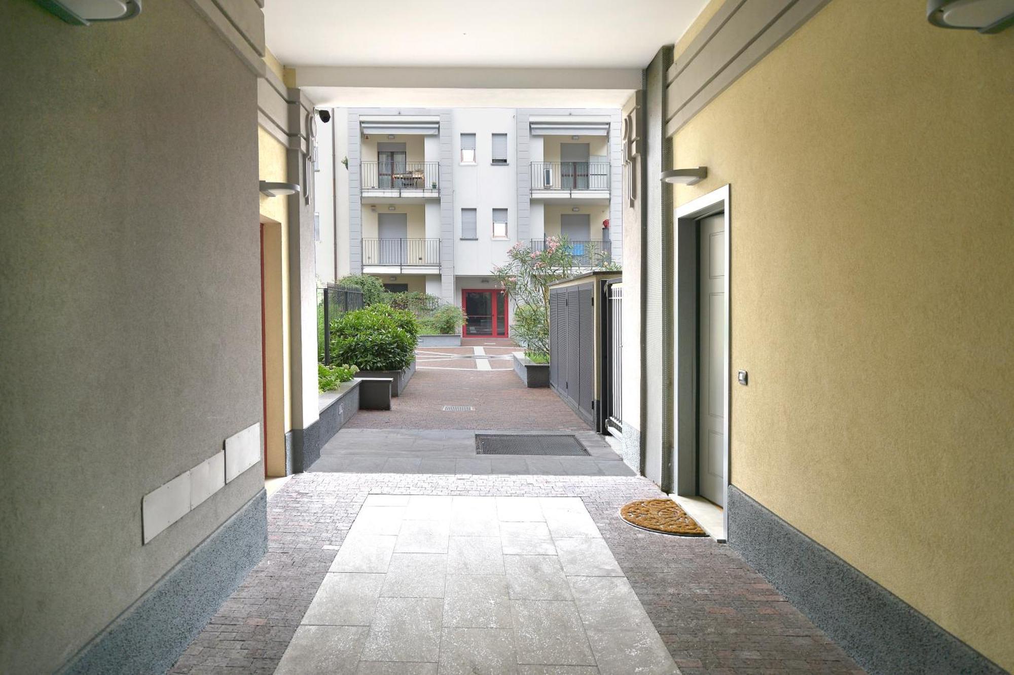 Bovisa Halldis Apartments Milan Luaran gambar